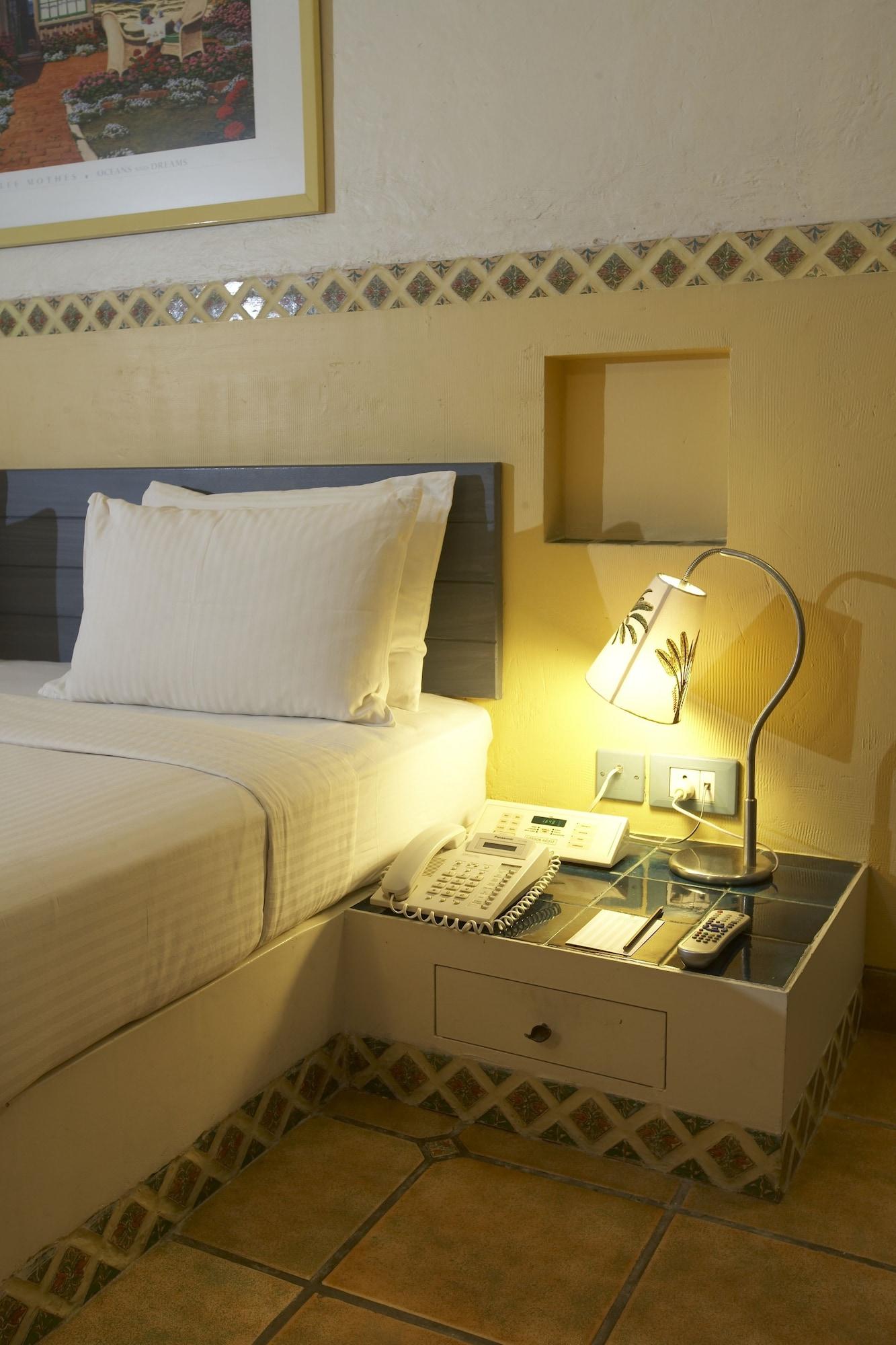 The Gordon House Hotel, Colaba Mumbai Dış mekan fotoğraf